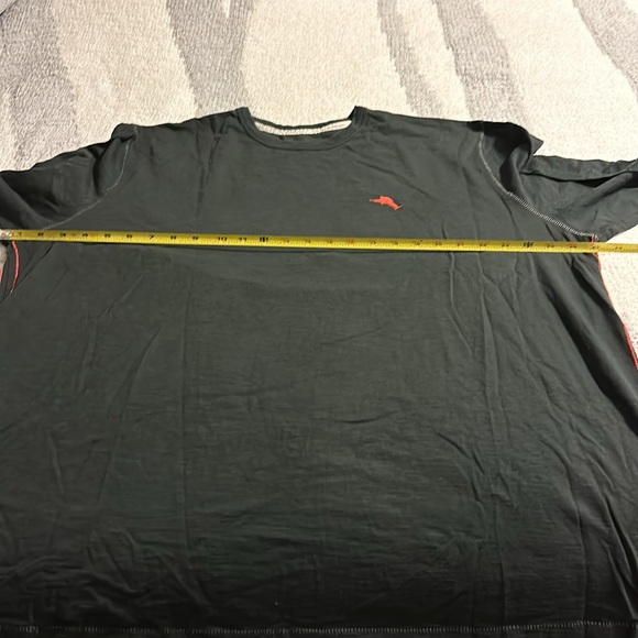 Tommy Bahama Mele Kalikimaka Long Sleeved T-Shirt - Picture 6 of 7